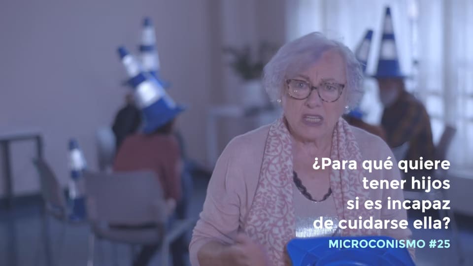 ¿Para qué quiere tener hijos si es incapaz de cuidarse ella?
